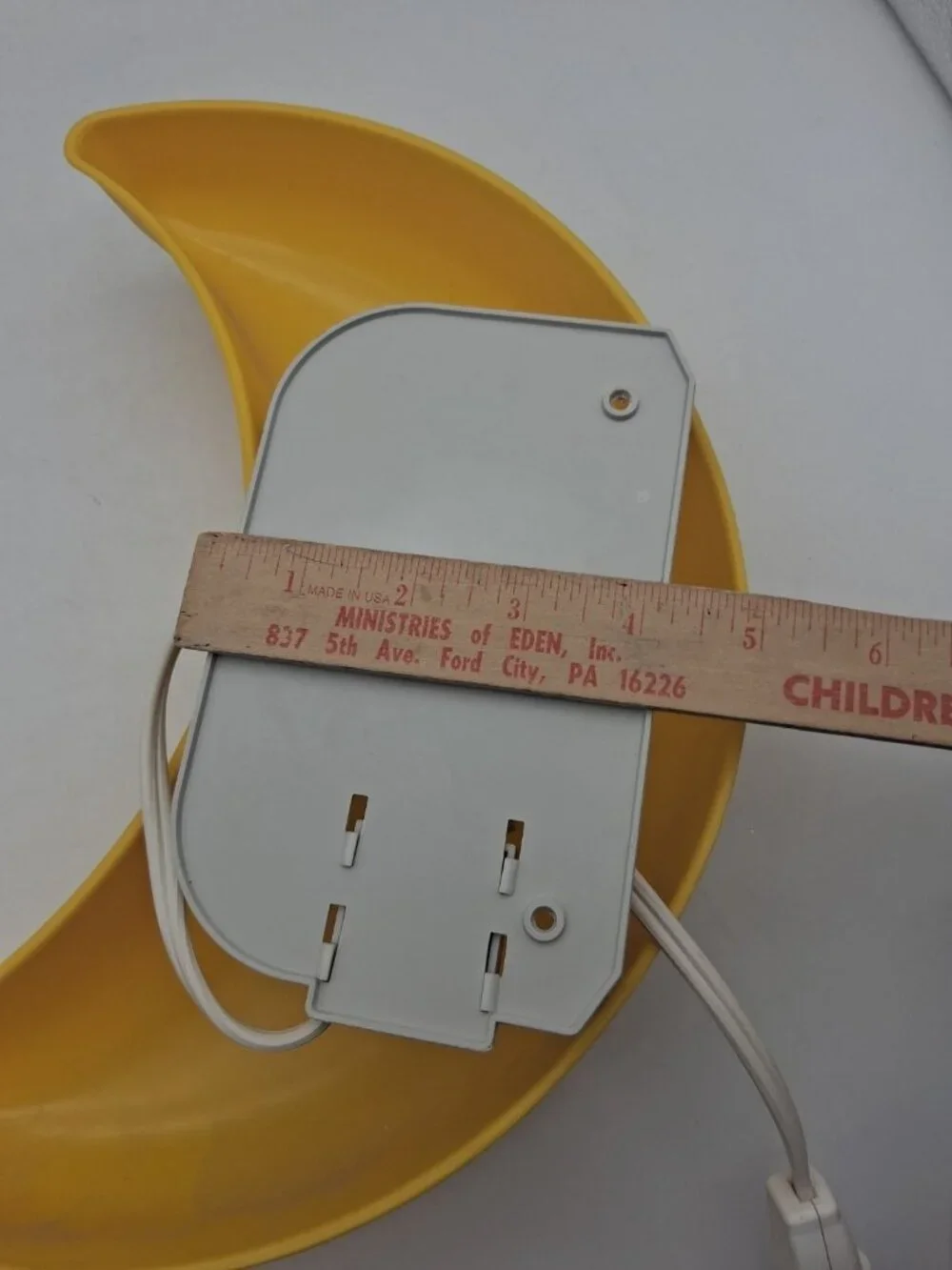 Vtg IKEA Smila Mane Yellow Crescent Moon Wall Lamp Night Light Nursery Bedroom